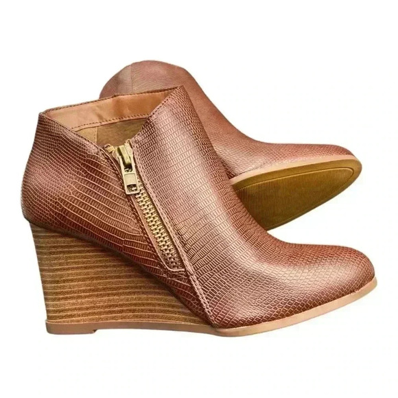 Journee Collection Shoes - Brown Wedge Ankle Boots